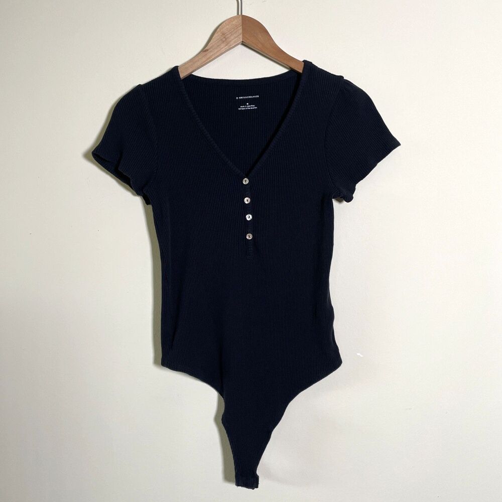 Anthropologie Women's Black Ribbed Button-Front Short Sleeve Bodysuit Top Sz M